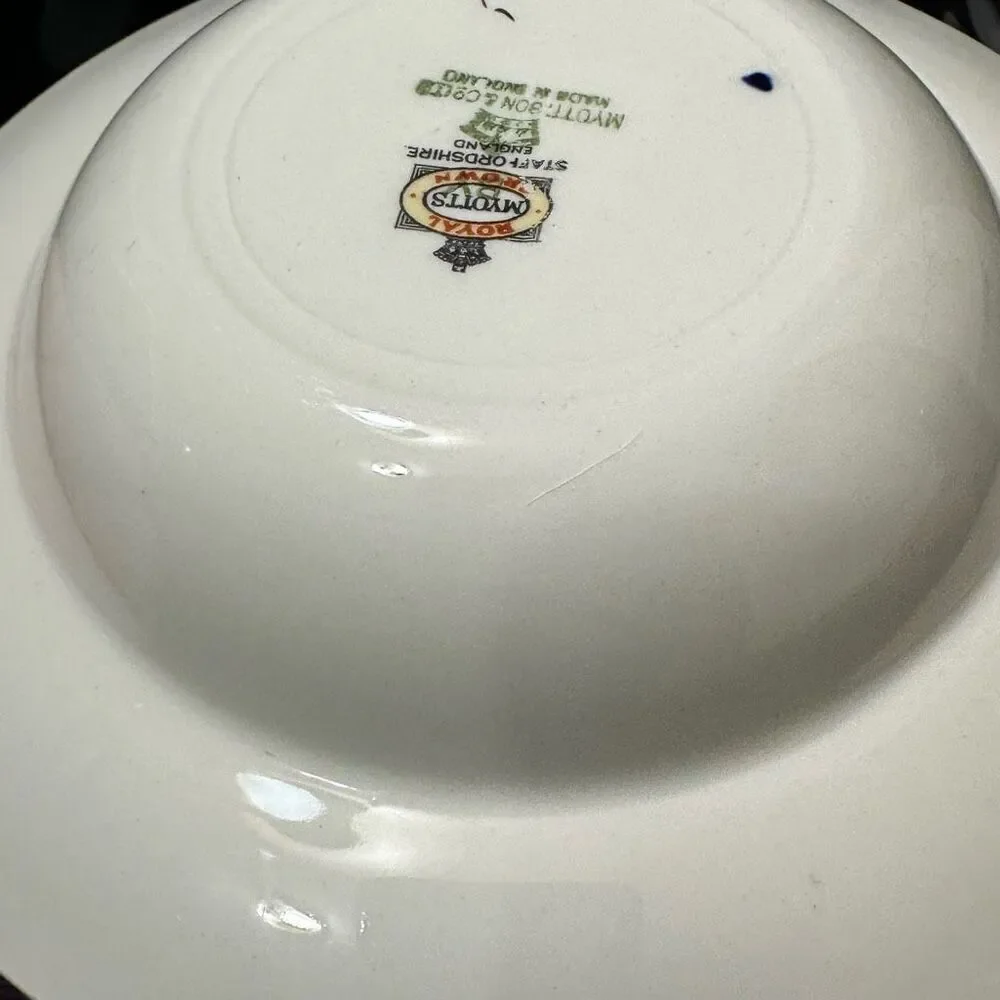 Vintage Myott Son & Company Royalty Pattern Bowls Set of 5